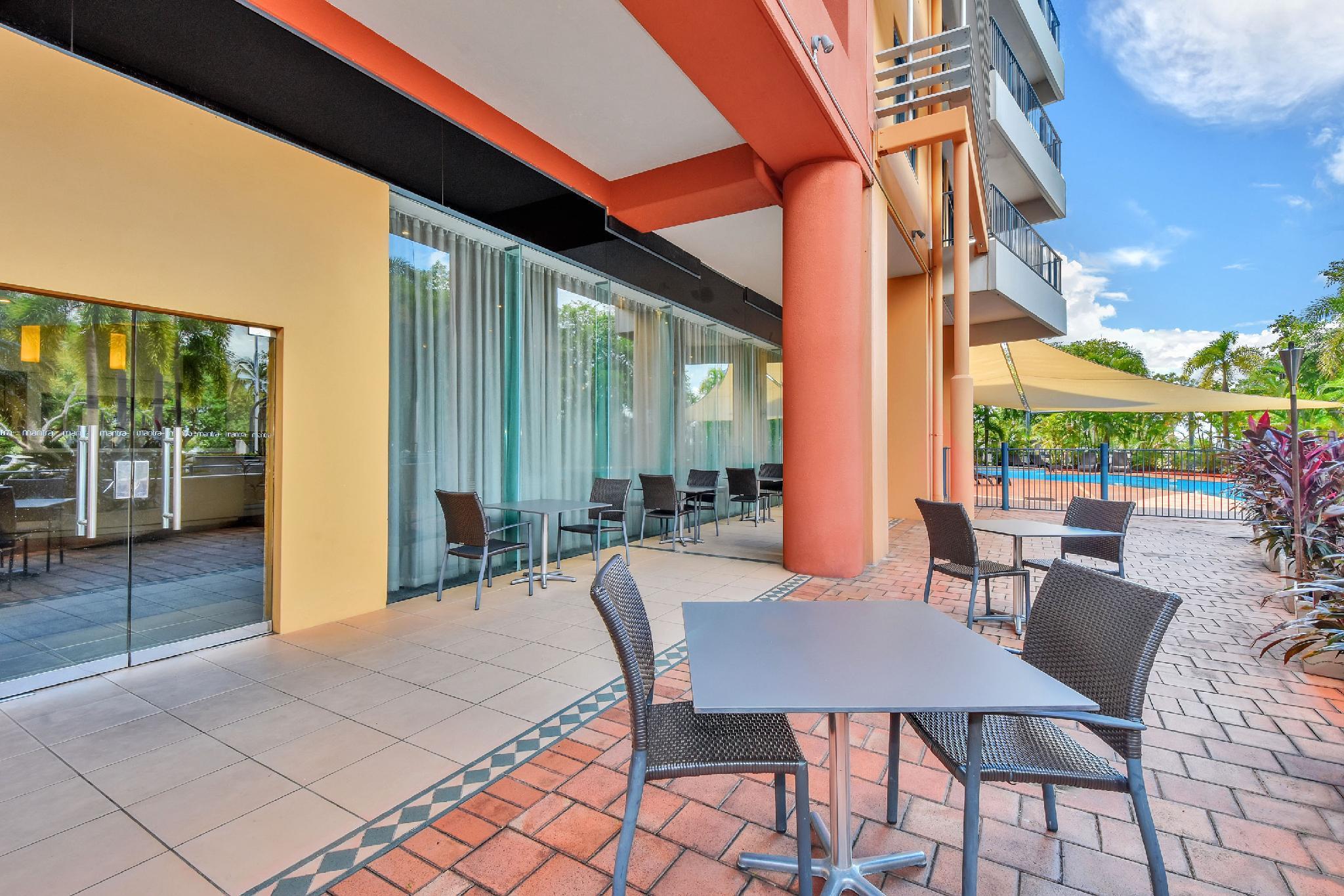Mantra On The Esplanade Aparthotel Darwin Bagian luar foto