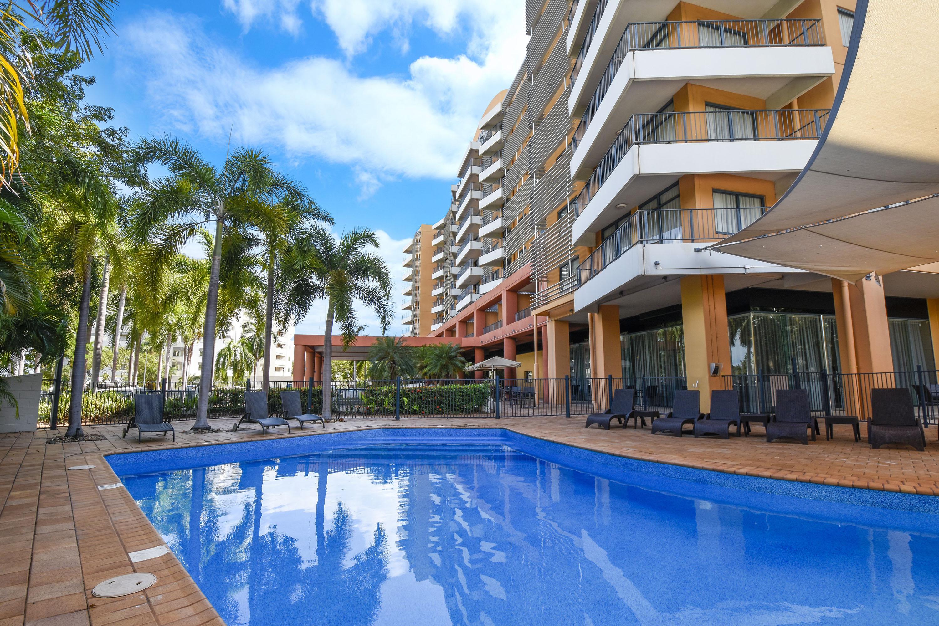 Mantra On The Esplanade Aparthotel Darwin Bagian luar foto