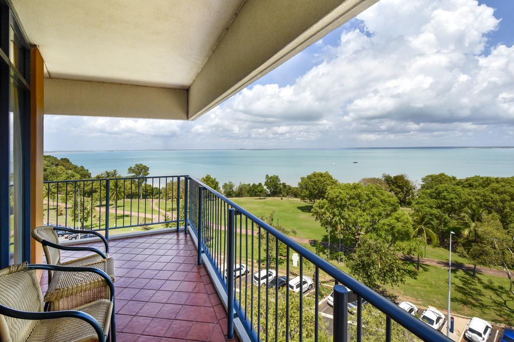 Mantra On The Esplanade Aparthotel Darwin Bagian luar foto