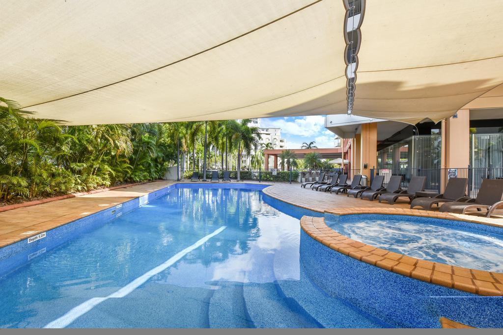 Mantra On The Esplanade Aparthotel Darwin Bagian luar foto